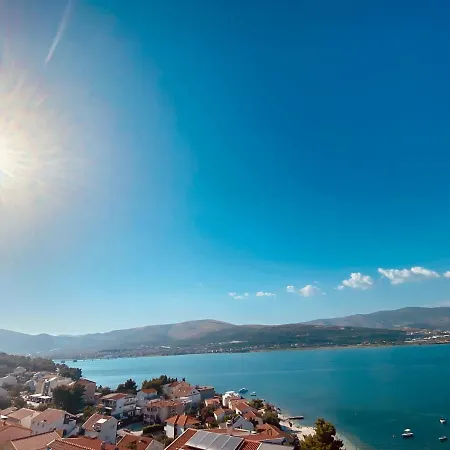 Buenavista House Trogir فندق